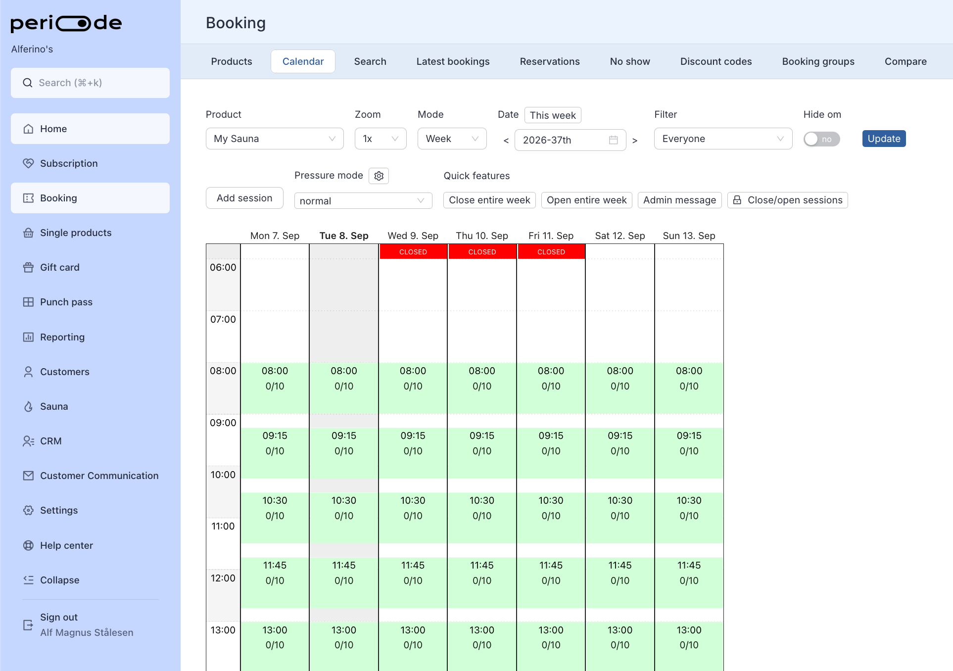 Booking calendar in week mode showing one product's sessions and booked seats